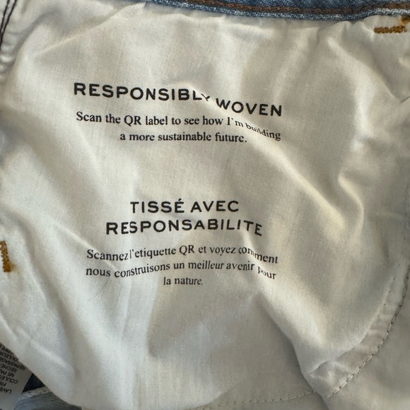 Frame Denim Light Wash Jeans - Picture 17 of 17